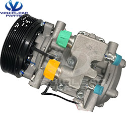 Yutong: 8126-00833 Sandan 10B33 8pk compressor for Bus Air Conditioner